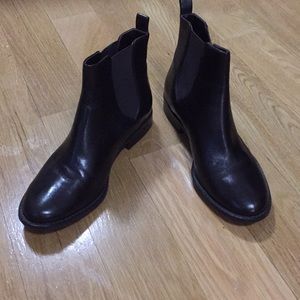 Michael by Michale Kors brown leather boots